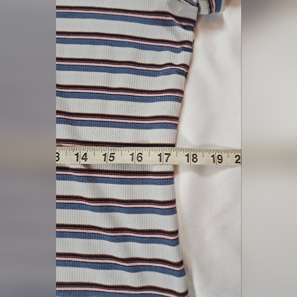 Over Kleshas Womens Off White Multicolored Striped Short Sleeve Top Size Large - Picture 6 of 9